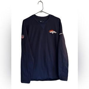 NFL OnField Women Apparel. Size Large.